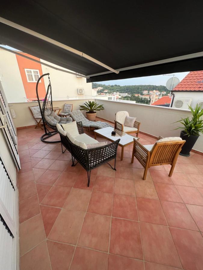 Jakov & Antonia Heritage Estate Hvar Town Exterior photo